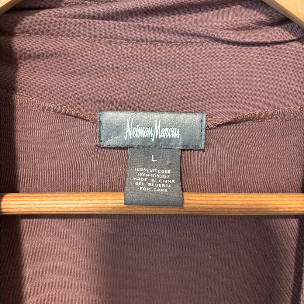 Neiman Marcus Cardigan - Picture 3 of 3